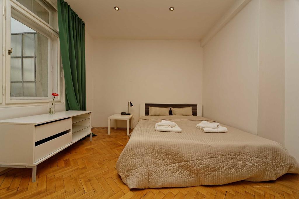 Apartments Vorsilska Прага Стая снимка